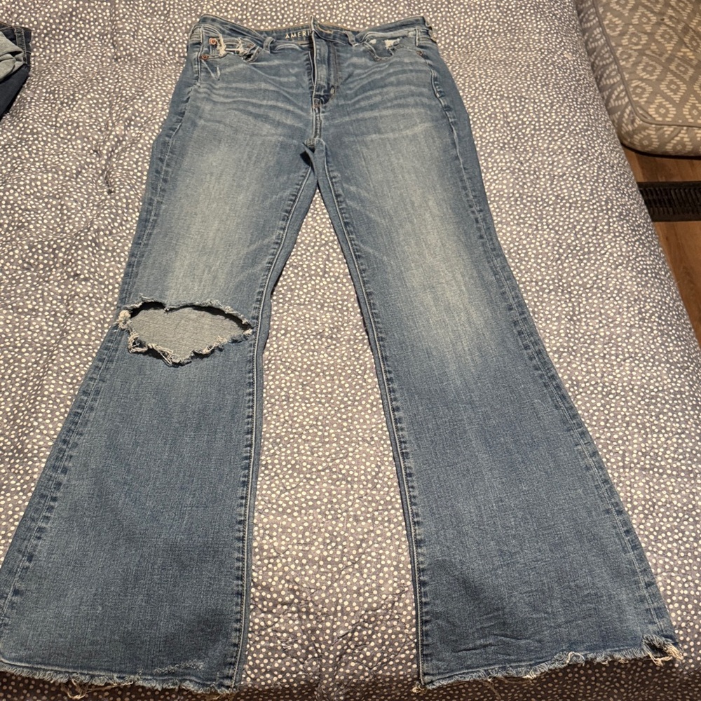 American Eagle Outfitters Flare Jeans in Light Blue